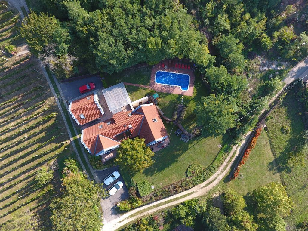 Hillside Apartments Révfülöp Eksteriør billede